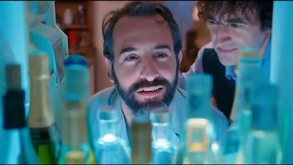 Le Bruit des glaçons | movie | 2010 | Official Trailer