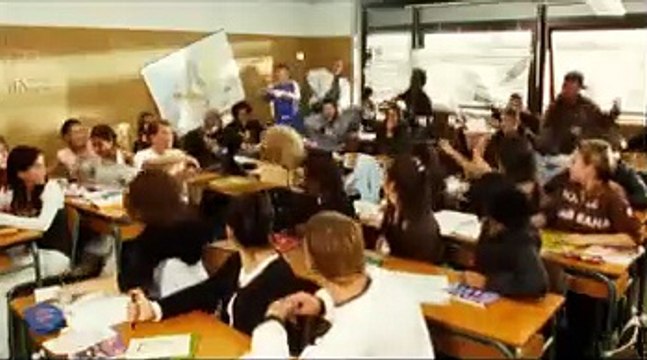 Neuilly sa mère ! | movie | 2009 | Official Trailer