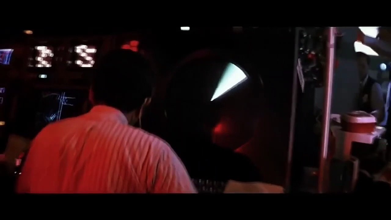 58 minutes pour vivre | movie | 1990 | Official Trailer