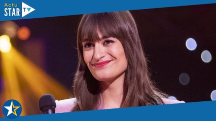 Clara Luciani amoureuse d'Alex, 20 ans d'écart et rares confidences : "C'est le seul..."