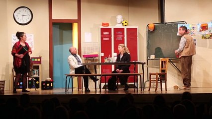 La maîtresse en maillot de bain | movie | 2012 | Official Trailer