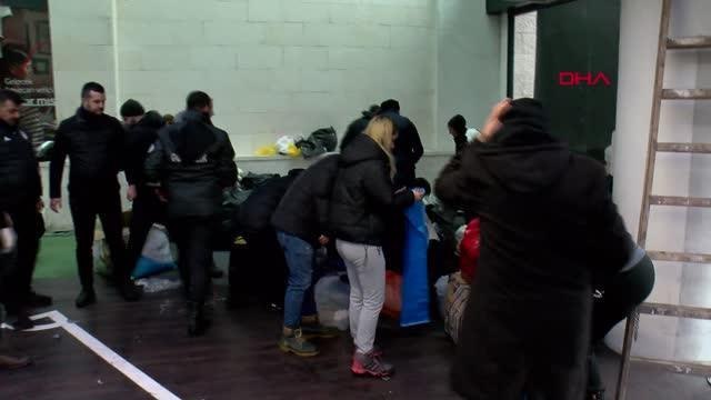 SPOR Ahmet Nur Çebi, Beşiktaş yardım toplama merkezini ziyaret etti ve birlik mesajı verdi