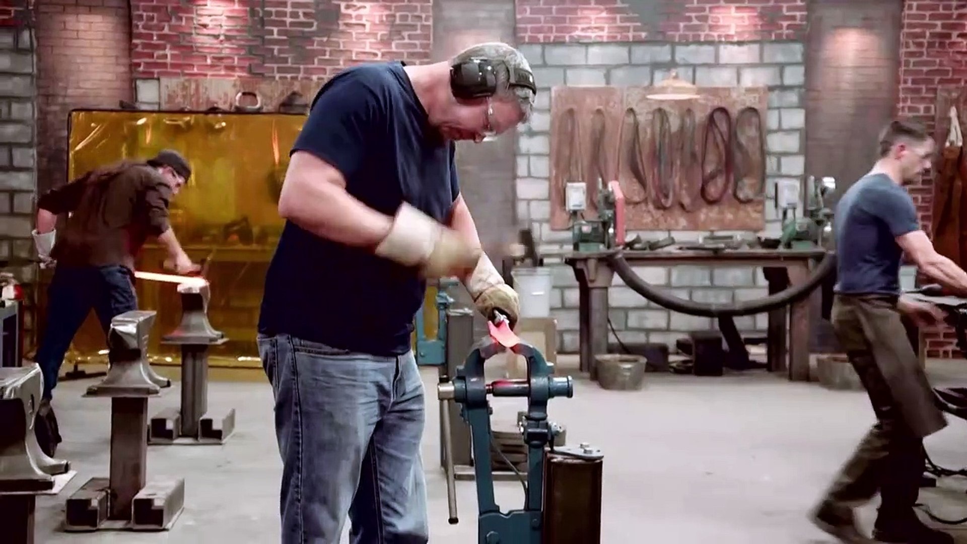 The latest Forged in Fire videos on Dailymotion
