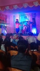 दमदम के गोराबाजार में रविदास जयंती के मौके पर नृत्य पेश करते बच्चे।