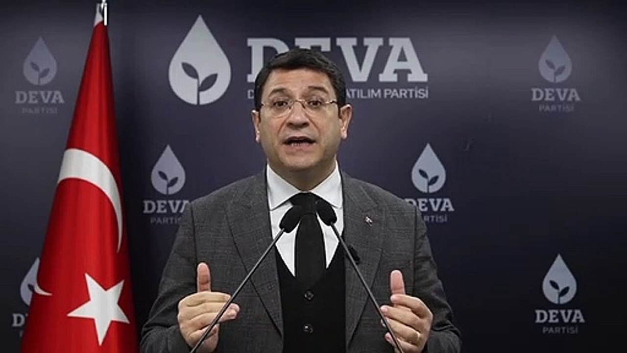 Sadullah Ergin’in kardeşleri Hatay'da enkaz altında