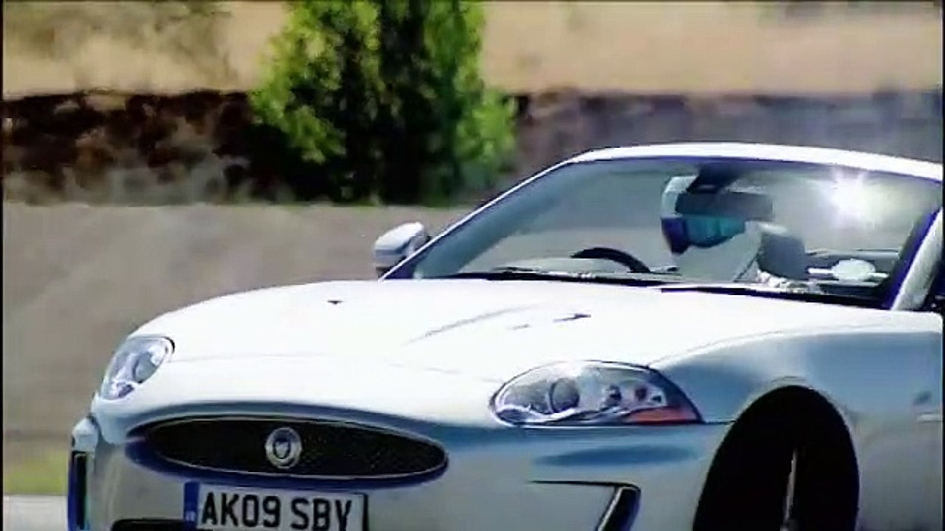 Clarkson: Duel | movie | 2009 | Official Trailer - video Dailymotion