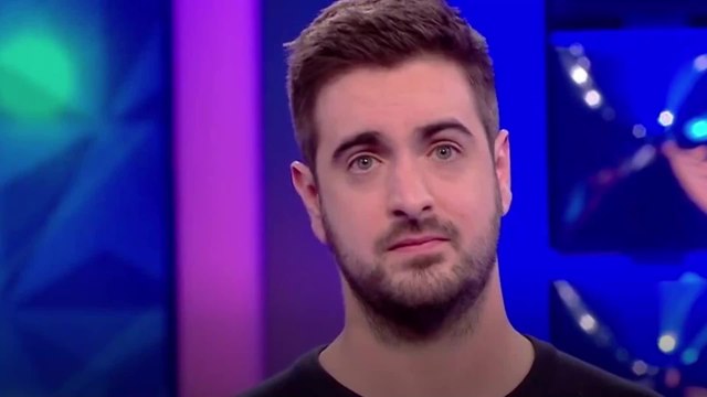 Voici - Louis (N'oubliez pas les paroles) : le maestro ne devait pas s'inscrire à l'émission, voici pourquoi