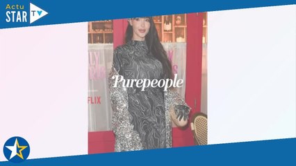 "Ça ne va pas du tout" : Nabilla Benattia sexy en robe corset très fendue et décolletée, un détail n
