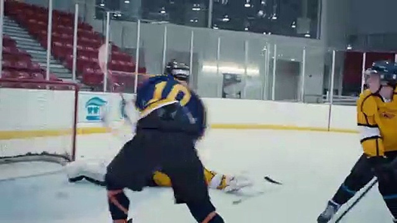 Private Eyes | show | 2016 | Official Trailer