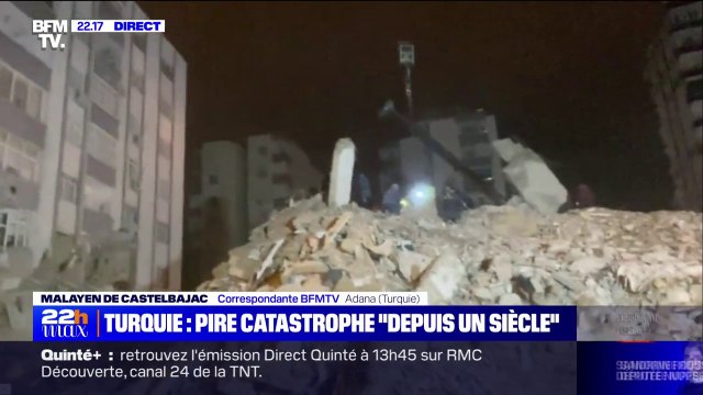 Turquie: après le violent séisme, les secours continuent à chercher des victimes dans la nuit et le froid