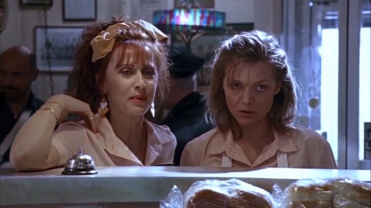 Frankie & Johnny | movie | 1991 | Official Trailer