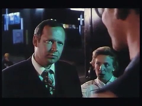 Nach Fünf im Urwald | movie | 1996 | Official Trailer