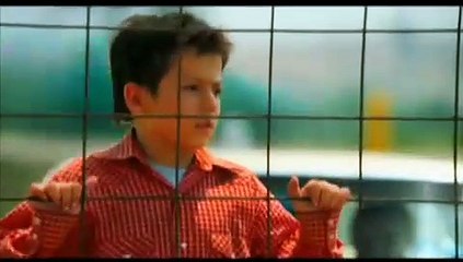 La misma luna | movie | 2008 | Official Trailer