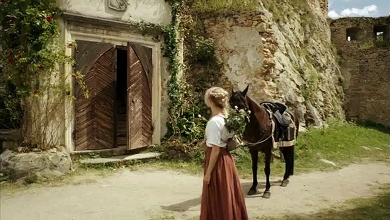 Die Schöne und das Biest | movie | 2012 | Official Trailer