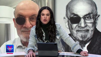 Salman Rushdie muestra foto tras ataque en Nueva York