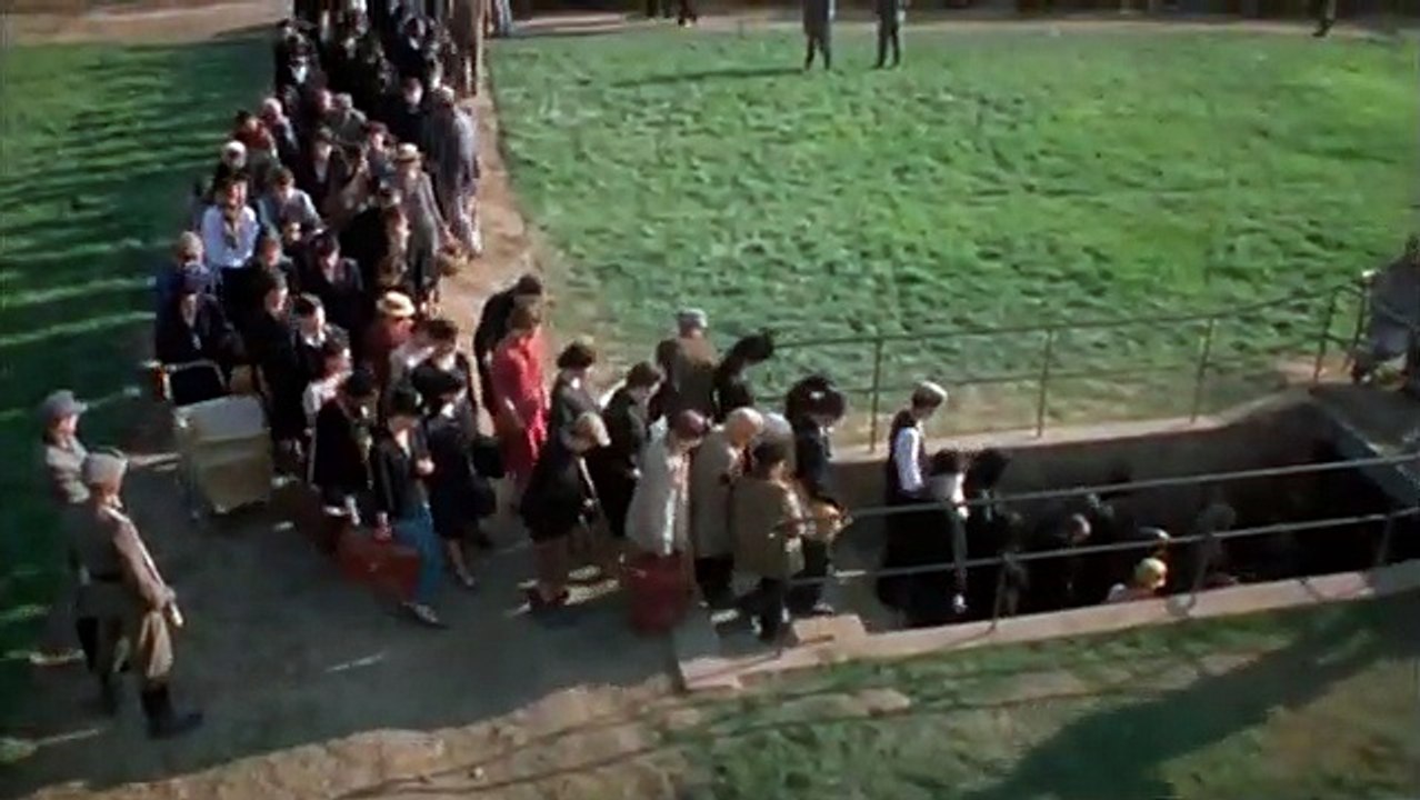 Die Grauzone | movie | 2001 | Official Trailer