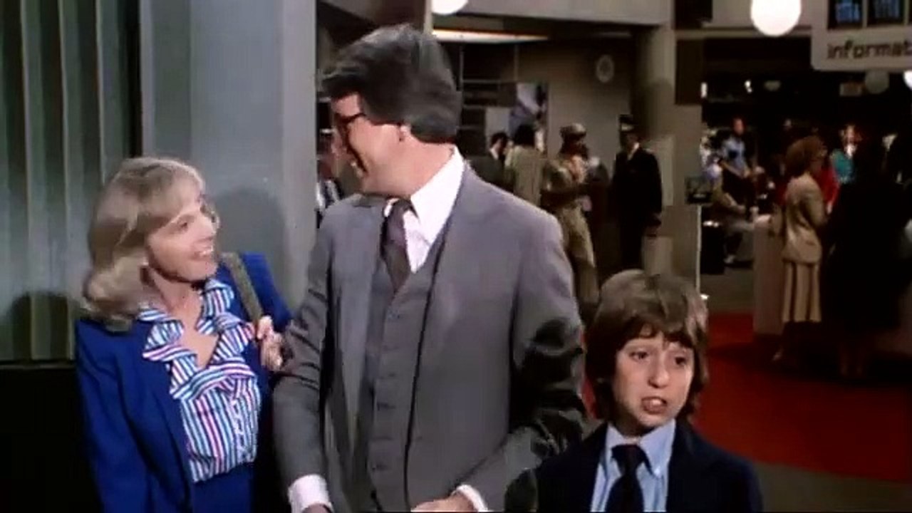 Die unglaubliche Reise in einem verrückten Raumschiff | movie | 1982 | Official Trailer