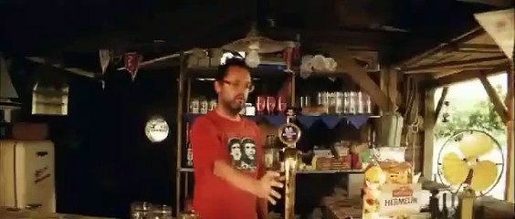 Poslední plavky | movie | 2007 | Official Trailer