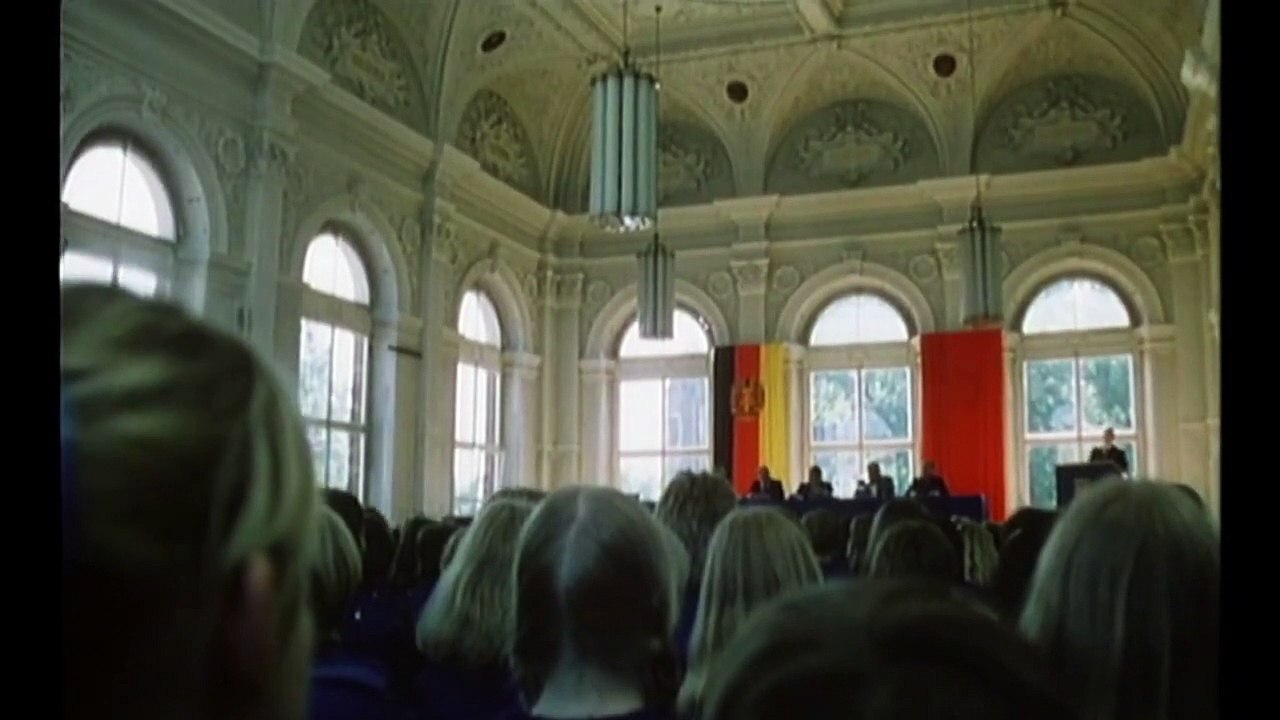 Die wunderbaren Jahre | movie | 1979 | Official Trailer