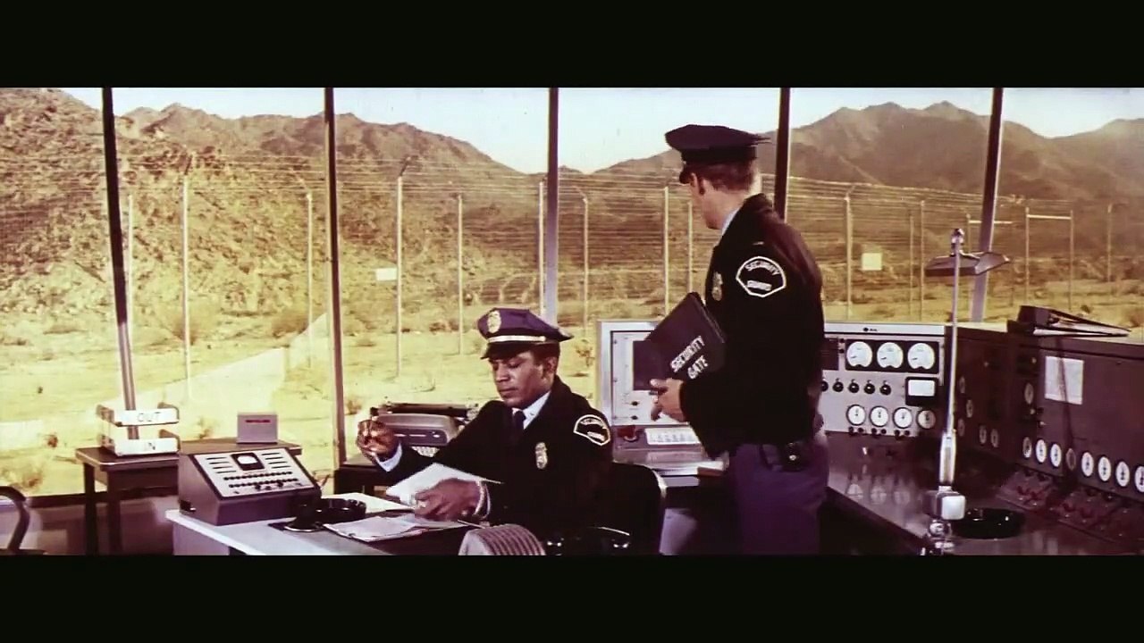 Geheimagent Barrett greift ein | movie | 1965 | Official Trailer
