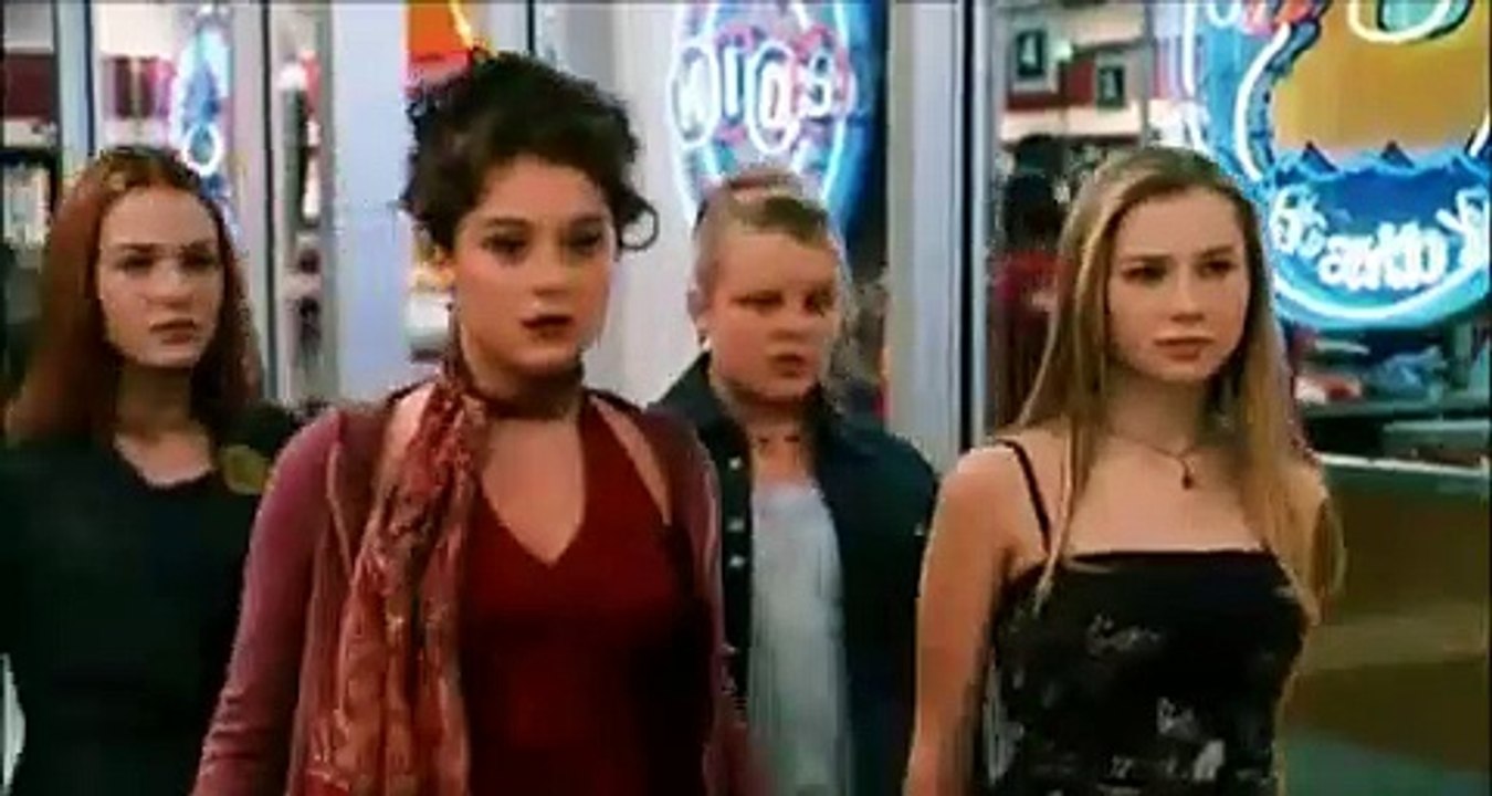 Plötzlich verliebt | movie | 2004 | Official Trailer