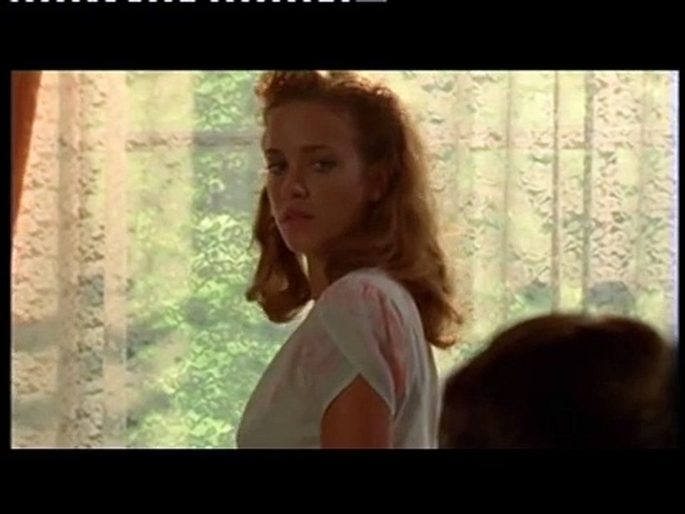 Das Bernstein-Amulett | movie | 2004 | Official Trailer