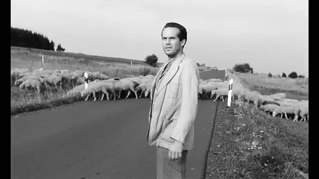 Im Lauf der Zeit | movie | 1977 | Official Trailer