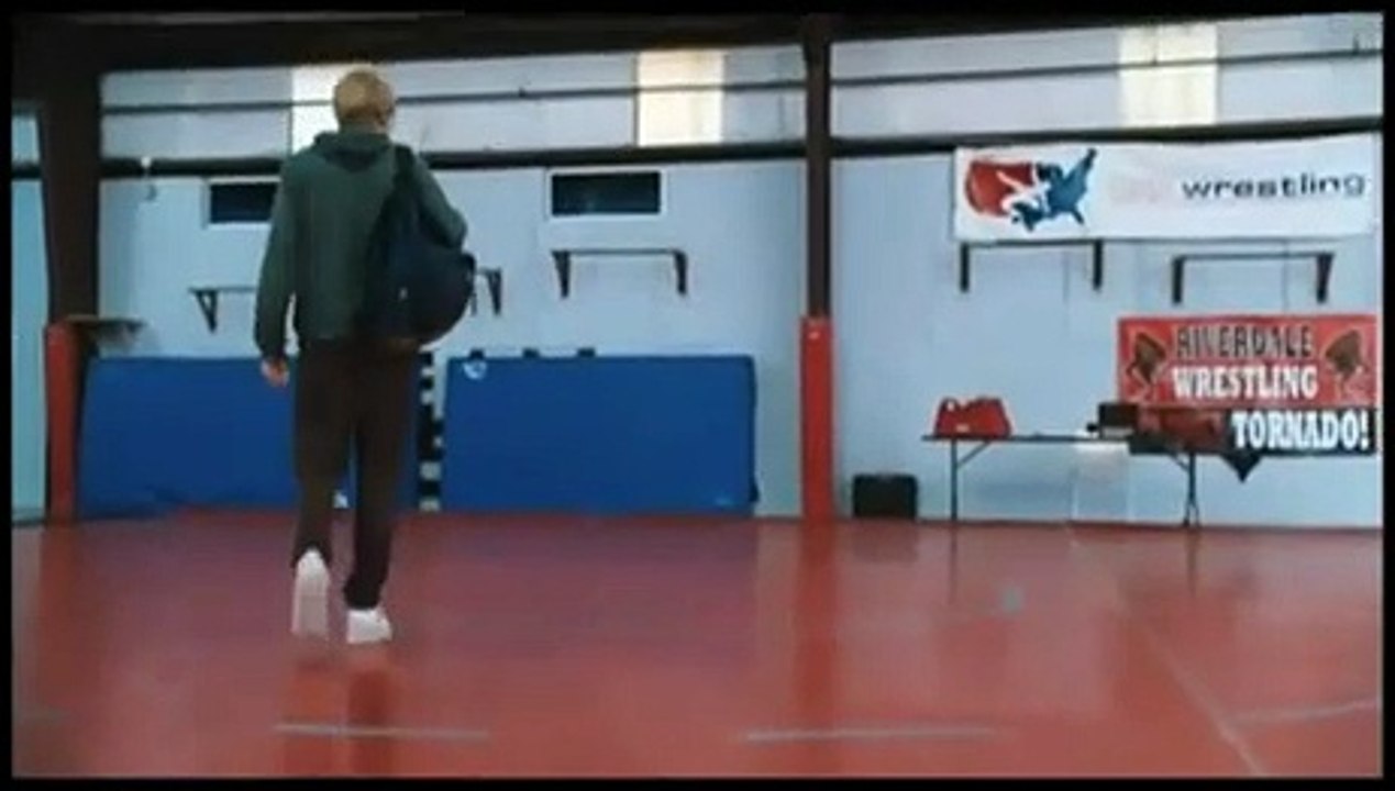 Legendary - In jedem steckt ein Held | movie | 2010 | Official Trailer