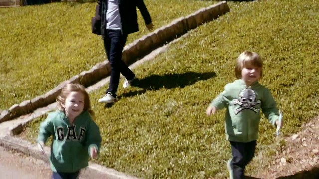 Взрослые дети разведённых родителей | movie | 2013 | Official Trailer