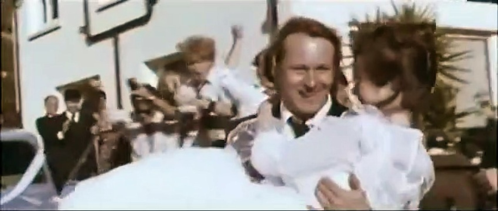 Breaking the Waves | movie | 1996 | Official Trailer