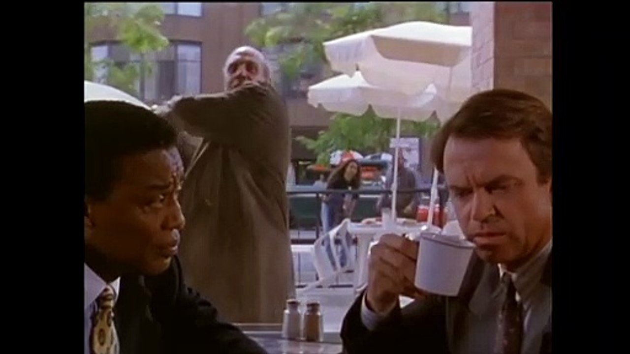 Die Mächte des Wahnsinns | movie | 1995 | Official Trailer