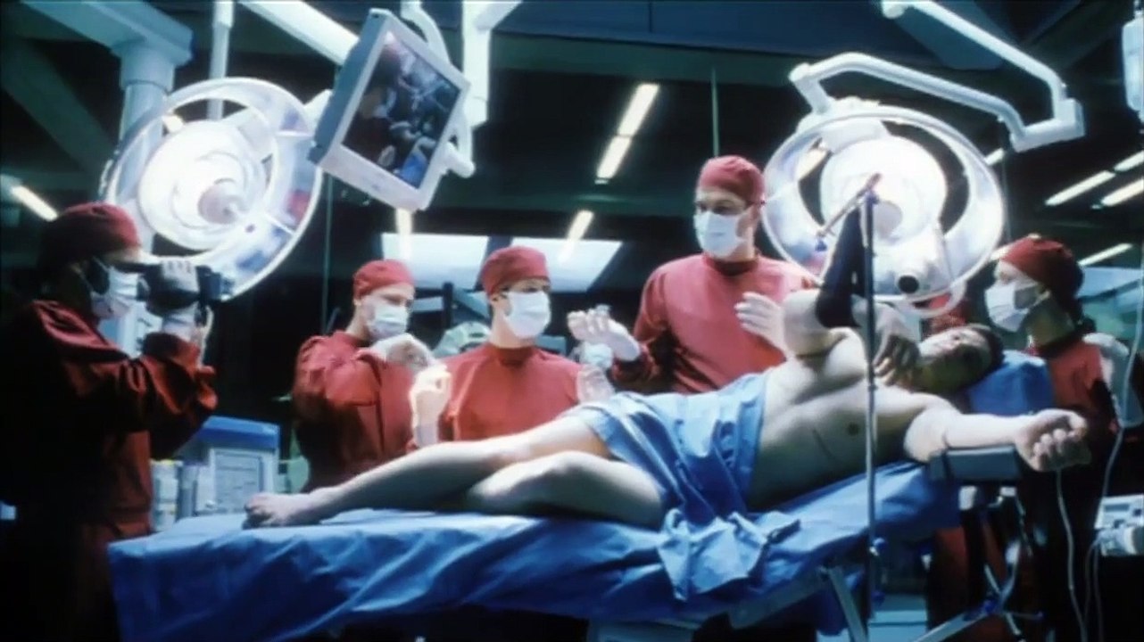 Anatomie 2 | movie | 2003 | Official Trailer