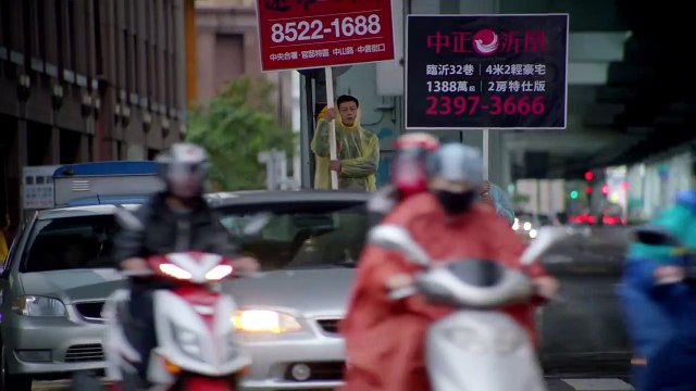 Αδέσποτα Σκυλιά | movie | 2010 | Official Trailer