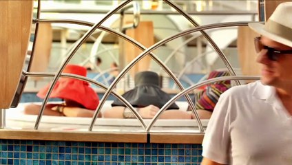 S.O.S Mulheres ao Mar | movie | 2014 | Official Trailer