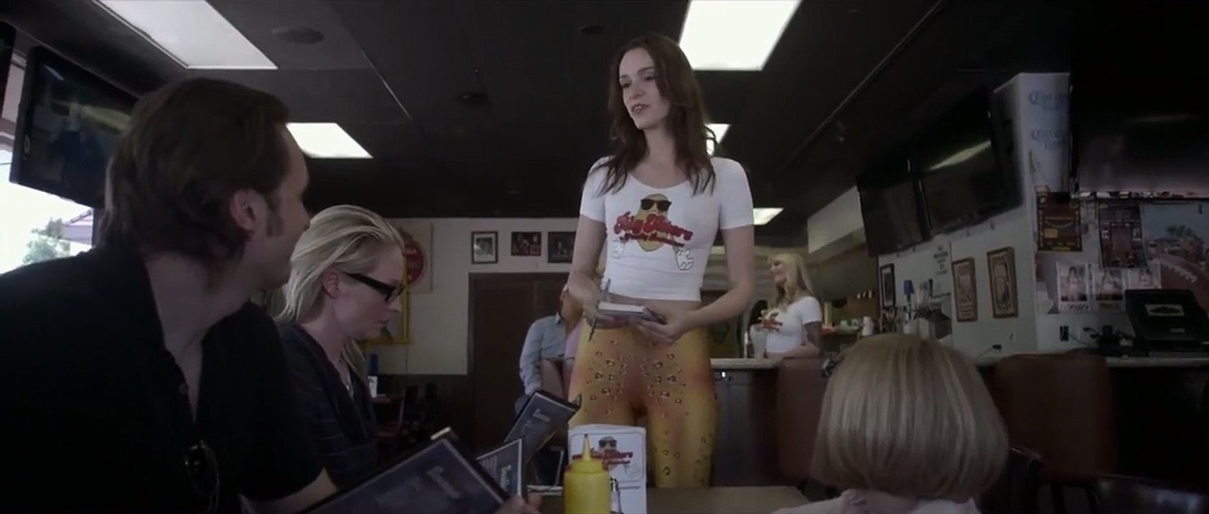 Starry Eyes - Träume erfordern Opfer | movie | 2014 | Official Trailer