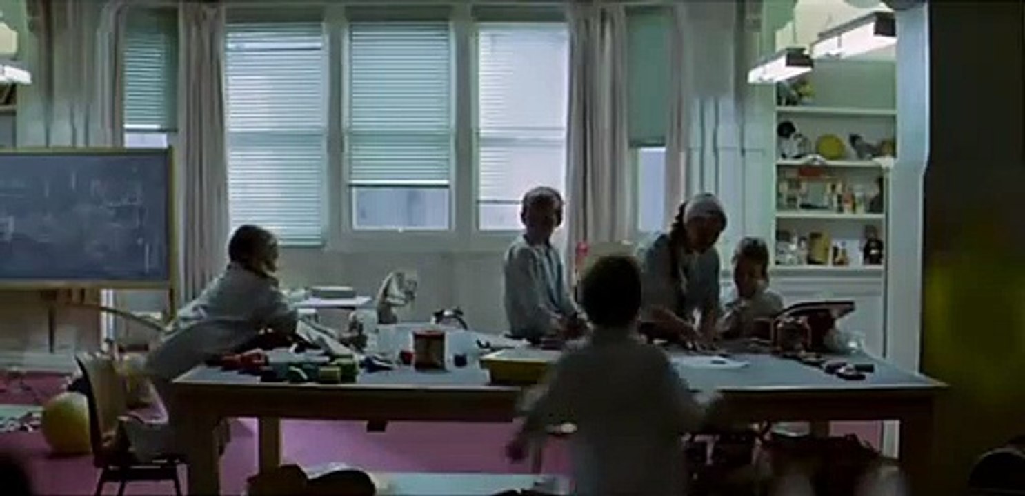 Fragile | movie | 2005 | Official Trailer