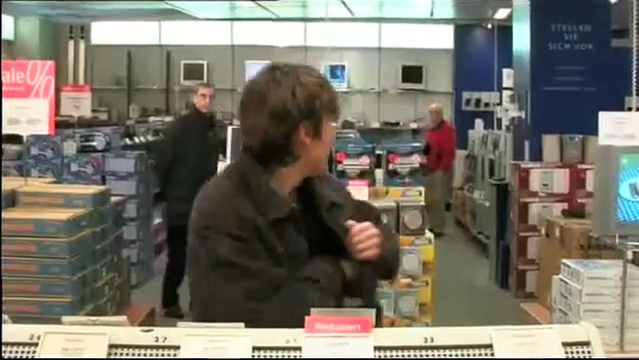 Rolltreppe abwärts | movie | 2006 | Official Trailer