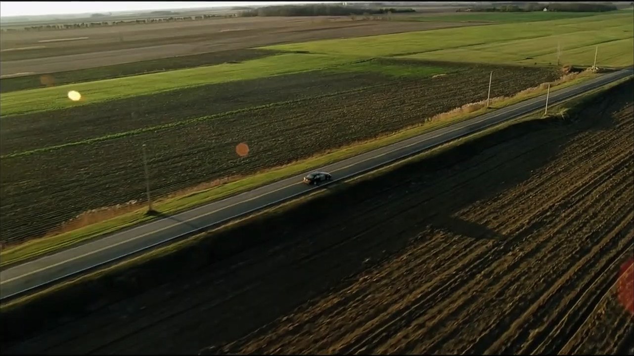 Sag nicht, wer du bist! | movie | 2014 | Official Trailer