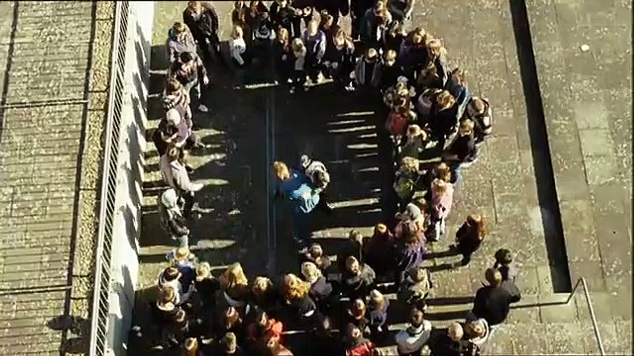 Der Himmel hat vier Ecken | movie | 2011 | Official Trailer