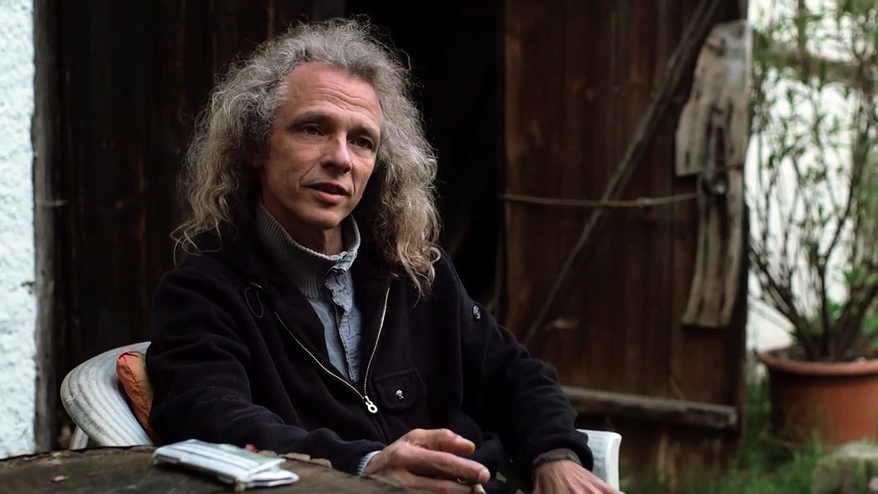 Striche ziehen | movie | 2015 | Official Trailer