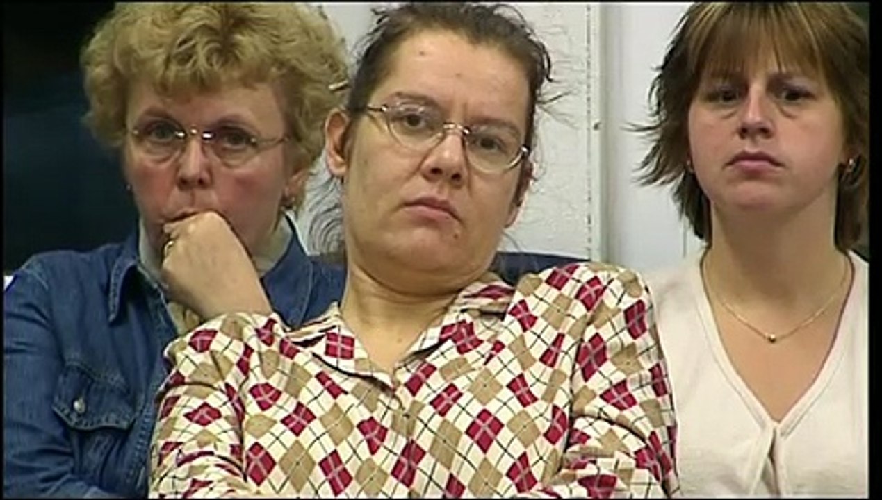 Raum 4070 | movie | 2006 | Official Trailer