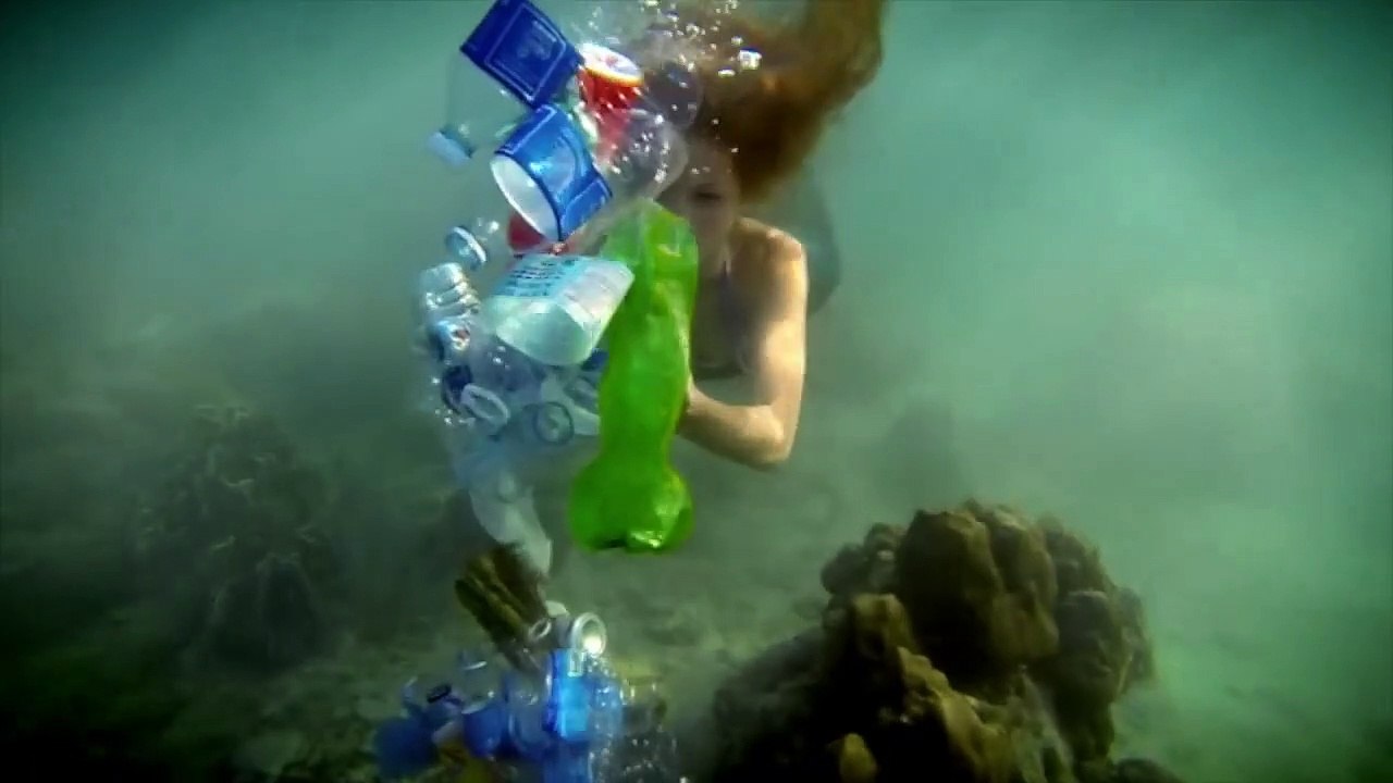 Mermaids - Meerjungfrauen in Gefahr | movie | 2015 | Official Trailer