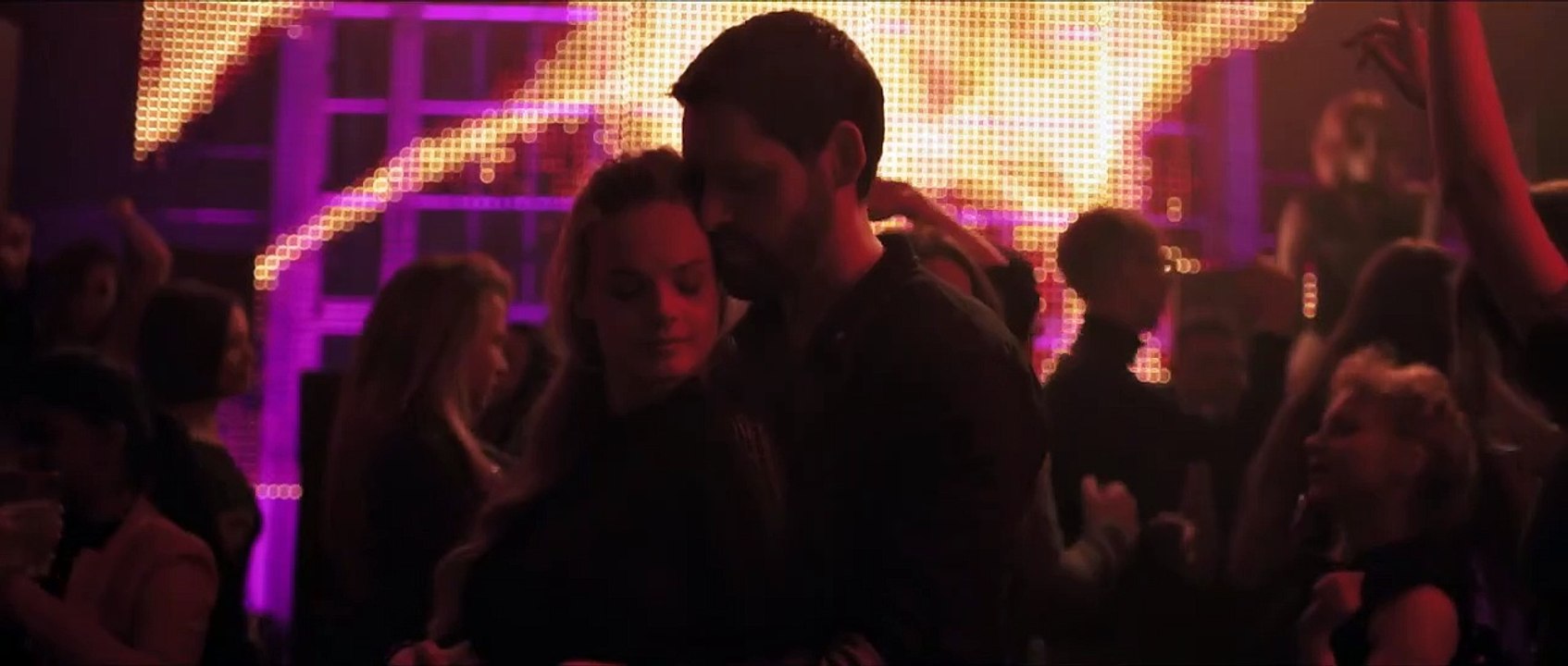 The Good Neighbor - Das Böse wohnt nebenan | movie | 2022 | Official Trailer