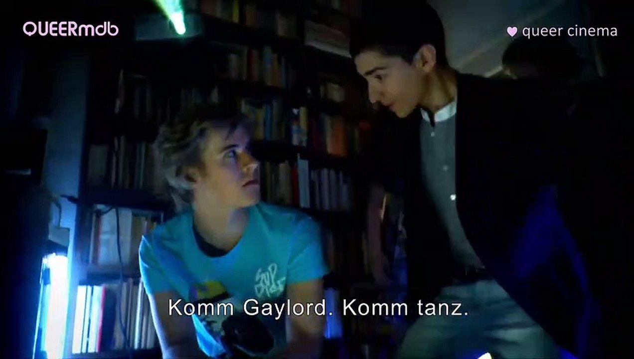 Frisch verliebt | movie | 2014 | Official Trailer