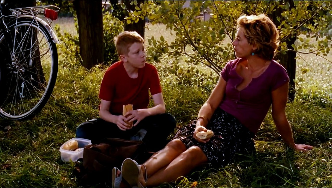 Der Junge mit dem Fahrrad | movie | 2011 | Official Trailer