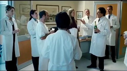 C'è chi dice no | movie | 2011 | Official Trailer