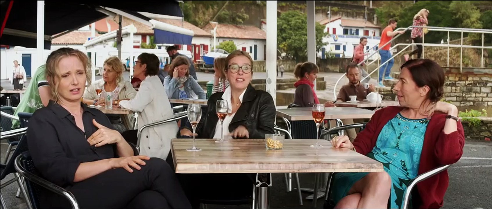 Lolo Giù le mani da mia madre movie 2015 Official Trailer video Dailymotion