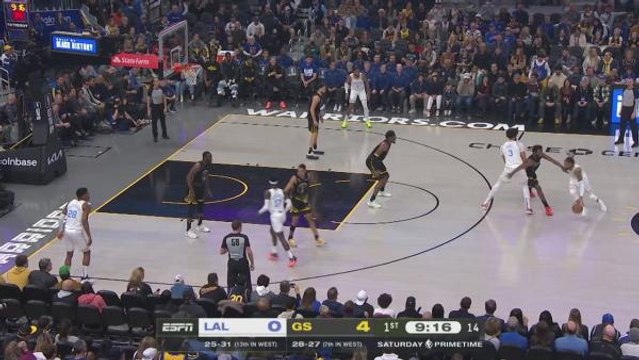 Record-breaker LeBron looks on as the Lakers earn big win at Warriors