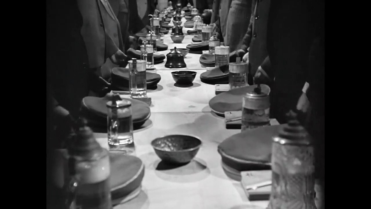 Der Untertan | movie | 1951 | Official Teaser