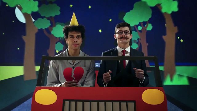 Conte de fées à l'usage des moyennes personnes | movie | 2015 | Official Teaser